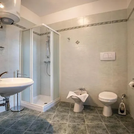 דירה Lena App 3 With Balcony *